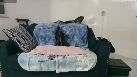 Nicole  Allen online show from 01/10/25, 02:25