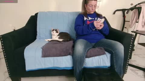 Nicole  Allen online show from 01/21/25, 11:13