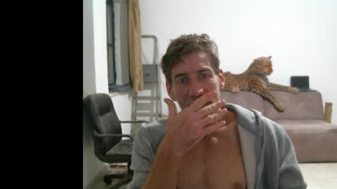 Snapshot of jlmbud chatting on 12/14/25, 12:16 jlmbud online show from 12/14/25, 12:16