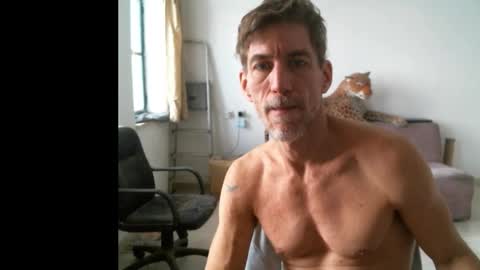 Snapshot of jlmbud chatting on 01/08/26, 12:29 jlmbud online show from 01/08/26, 12:29