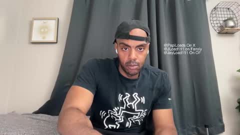 Snapshot of jloads_ chatting on 11/17/25, 12:49 Jay Load online show from 11/17/25, 12:49