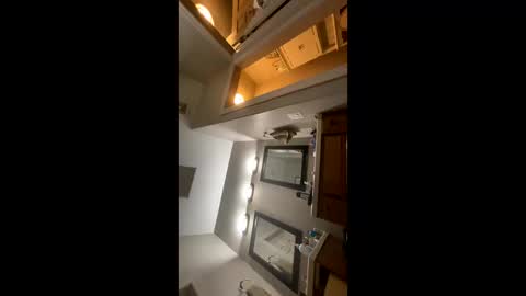 Jimmy online show from 10/12/25, 04:55