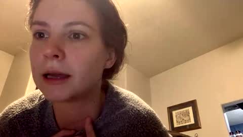 jlynn1997 online show from 11/12/25, 12:11