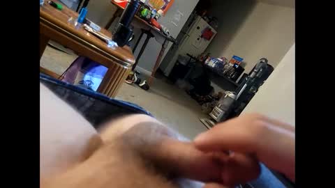 Snapshot of jmcock22 chatting on 12/12/24, 01:49 Jcocks25 online show from 12/12/24, 01:49