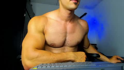 Snapshot of jmortton chatting on 05/19/26, 01:56 IGJmortton online show from 05/19/26, 01:56