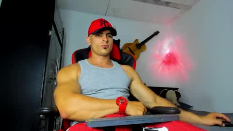 Snapshot of jmortton chatting on 05/26/26, 02:51 IGJmortton online show from 05/26/26, 02:51