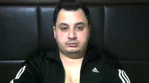 Snapshot of jnsnw chatting on 03/11/26, 02:06 jnsnw online show from 03/11/26, 02:06