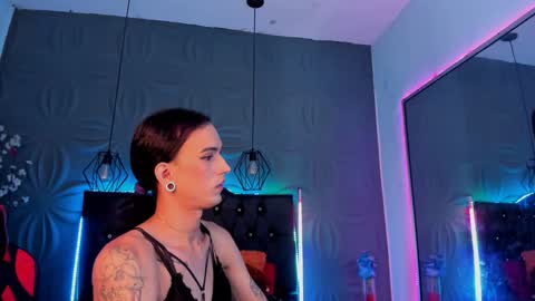 Snapshot of joaisaza chatting on 01/11/25, 10:08 Joa Isaza online show from 01/11/25, 10:08