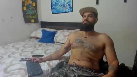 Snapshot of joalremu11_ink chatting on 03/17/26, 01:14 ale online show from 03/17/26, 01:14