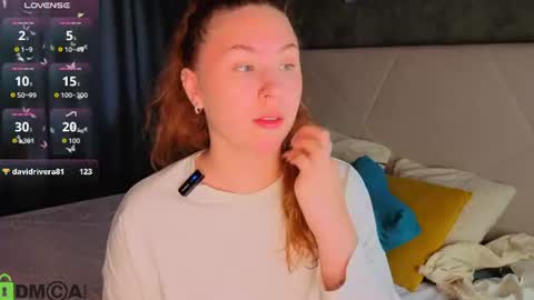 Snapshot of joan_green chatting on 07/15/26, 02:06 GMT2 Tue-Wed Fri-Sun 3-9AM Joan green online show from 07/15/26, 02:06