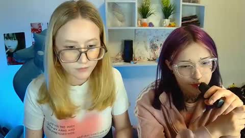 Snapshot of joan_kiss chatting on 01/17/26, 01:27 joan_kiss online show from 01/17/26, 01:27