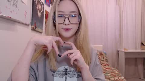 Snapshot of joan_kiss chatting on 02/13/26, 12:12 joan_kiss online show from 02/13/26, 12:12