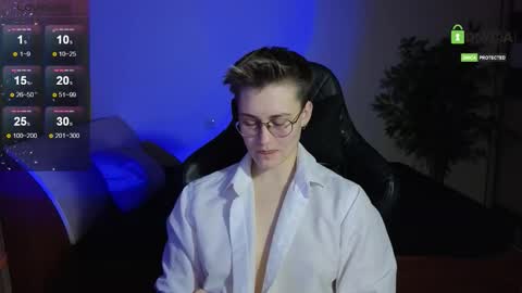 Snapshot of joan_night chatting on 11/04/25, 08:52 J online show from 11/04/25, 08:52