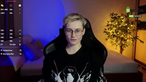 Snapshot of joan_night chatting on 02/06/26, 07:17 J online show from 02/06/26, 07:17