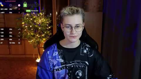 Snapshot of joan_night chatting on 03/03/26, 09:21 J online show from 03/03/26, 09:21