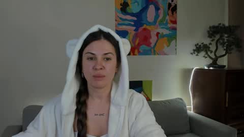 joana_beatris online show from 04/30/26, 07:42