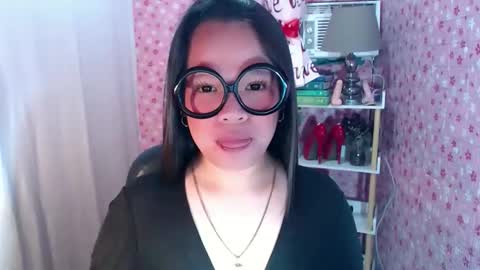 Joana online show from 11/28/25, 10:12