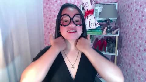 Joana online show from 11/29/25, 08:23