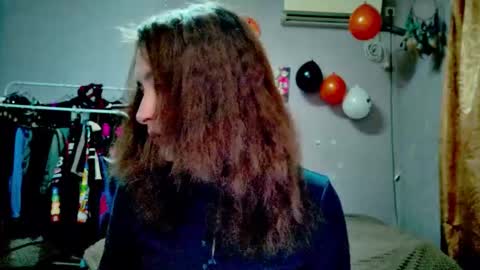 Snapshot of joanna_tompsonlove0 chatting on 10/28/25, 10:45 Joannatompson online show from 10/28/25, 10:45