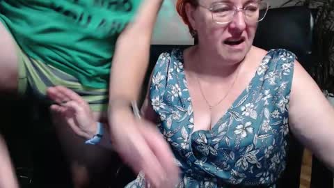 Joanna and Greg online show from 10/10/25, 08:02