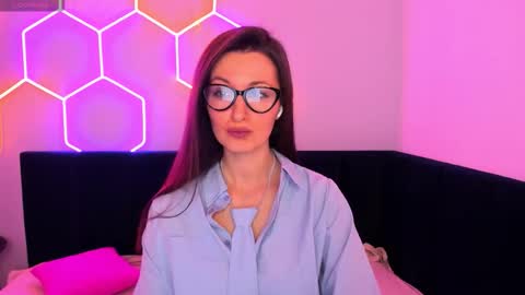 Joan online show from 01/10/26, 01:29