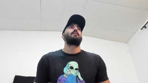 JOAO BATISTA online show from 01/16/25, 02:09