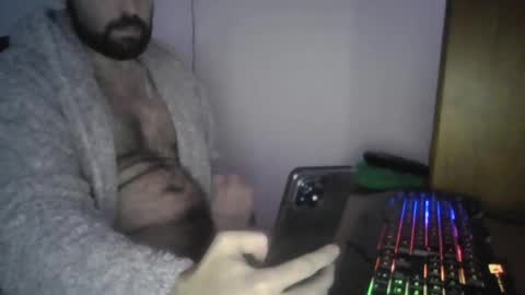 Snapshot of joaodias_18 chatting on 01/04/25, 11:17 joaodias_18 online show from 01/04/25, 11:17