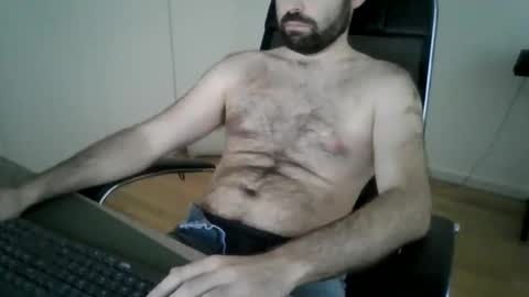 Snapshot of joaodias_18 chatting on 05/08/26, 05:07 joaodias_18 online show from 05/08/26, 05:07