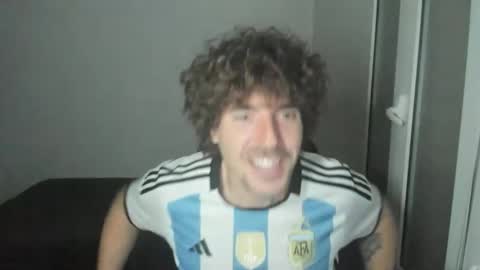 Snapshot of joaquin420_hot chatting on 03/08/26, 08:01 joaquin420_hot online show from 03/08/26, 08:01