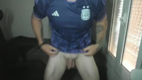 Snapshot of joaquin420_hot chatting on 04/09/26, 07:47 joaquin420_hot online show from 04/09/26, 07:47