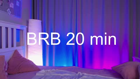 Snapshot of jocelyn_lane chatting on 02/26/25, 03:30 Amina online show from 02/26/25, 03:30