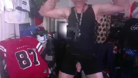 Snapshot of jockdad87 chatting on 10/12/25, 10:31 JockDad87 online show from 10/12/25, 10:31