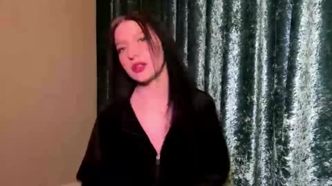 Snapshot of jodycunard chatting on 03/12/26, 04:02 Sarah online show from 03/12/26, 04:02