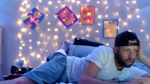 Snapshot of joe7168 chatting on 04/01/26, 01:17 joe7168 online show from 04/01/26, 01:17