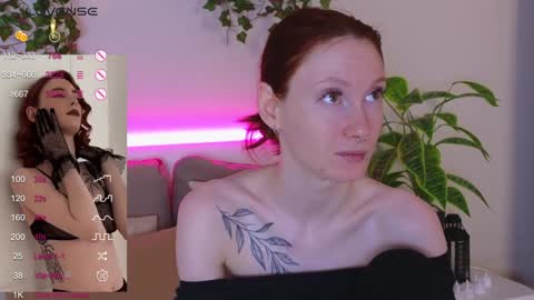 Snapshot of joe___joe chatting on 12/28/24, 04:19 Joe online show from 12/28/24, 04:19