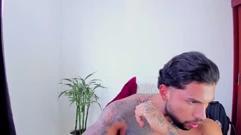 joe_esthetic online show from 11/07/25, 04:07