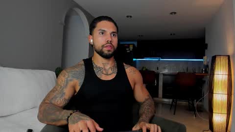 joe_esthetic online show from 11/18/25, 08:35