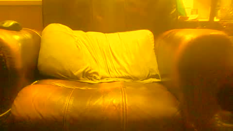 Snapshot of joeblow61616 chatting on 12/04/24, 12:36 joeblow61616 online show from 12/04/24, 12:36