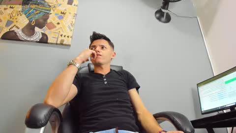 Snapshot of joebranco chatting on 12/17/25, 03:01 JOE online show from 12/17/25, 03:01