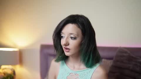  Joelle  online show from 06/19/26, 08:56