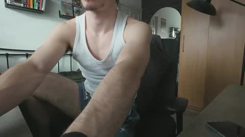 Snapshot of joeosulli2024 chatting on 01/16/26, 01:48 JoeOsulli online show from 01/16/26, 01:48