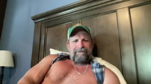 Snapshot of joestros chatting on 06/14/26, 10:23 joestros online show from 06/14/26, 10:23