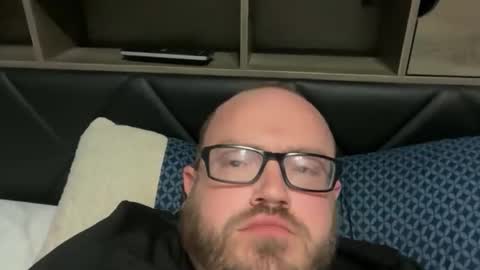 Snapshot of joetb9552 chatting on 03/30/26, 05:52 joetb9552 online show from 03/30/26, 05:52