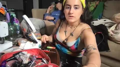 joey_binaa online show from 04/25/26, 05:10