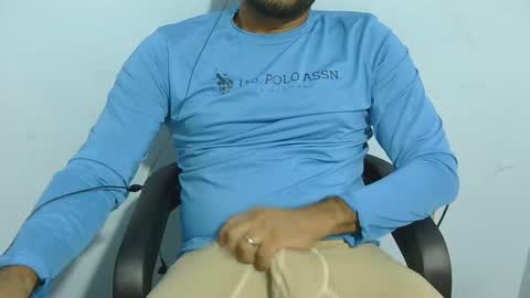 Snapshot of johan2222222222 chatting on 09/19/25, 06:04 johan2222222222 online show from 09/19/25, 06:04