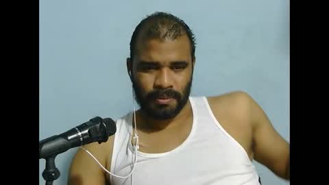 Snapshot of johan2222222222 chatting on 03/22/26, 03:54 johan2222222222 online show from 03/22/26, 03:54