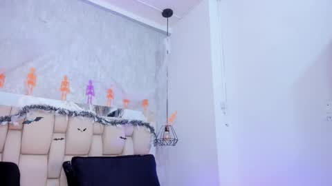 Johan  online show from 10/11/25, 11:42