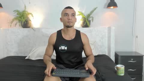 Snapshot of johan_miller1 chatting on 11/12/25, 10:48 johan online show from 11/12/25, 10:48