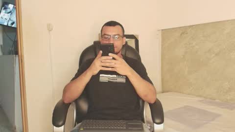 Snapshot of johan_miller1 chatting on 02/02/26, 05:06 johan online show from 02/02/26, 05:06