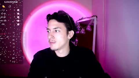 Snapshot of johan_parker222 chatting on 02/08/26, 05:55 johan_parker222 online show from 02/08/26, 05:55